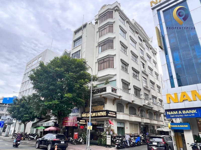 Nam Phuong Building
